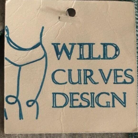 Wild Curves Design Triangle Front Closure Bralette Dancewear Women's Size Medium - Picture 15 of 16